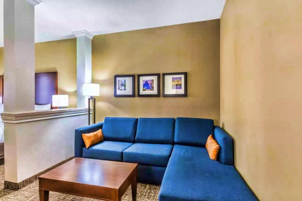 Comfort Suites Houston I45 North Aldine Luaran gambar