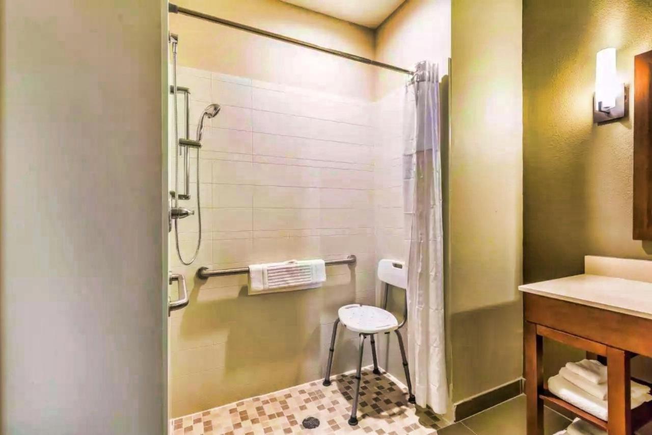Comfort Suites Houston I45 North Aldine Luaran gambar